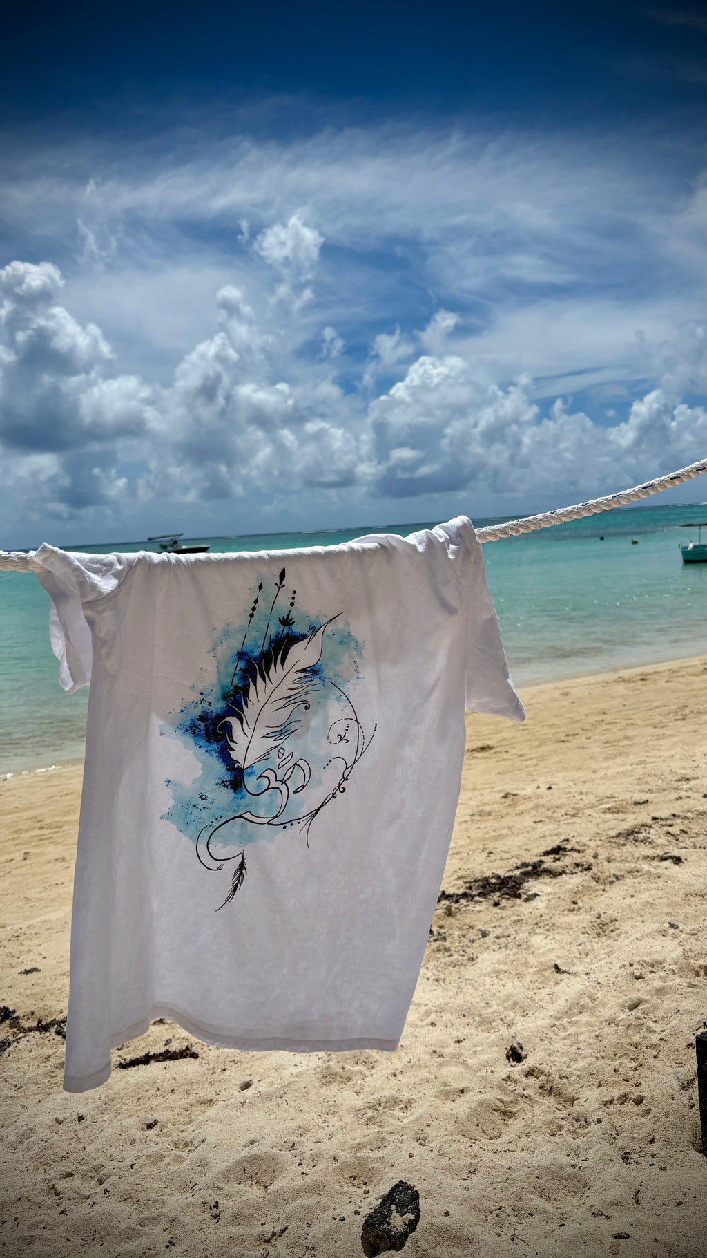 Feather of Inspiration Recycled blend Unisex Crewneck T-shirt